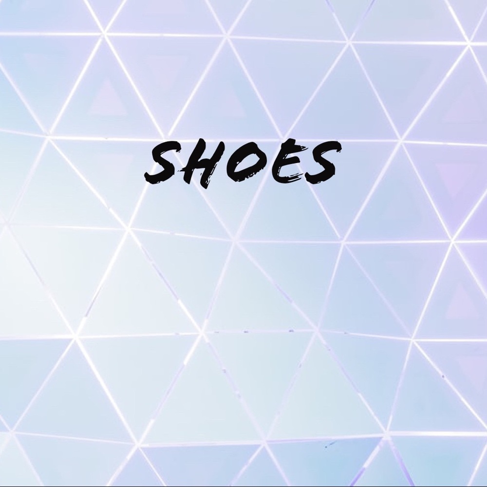 👠👠👠